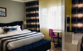 La Mer Suite Pansiyon